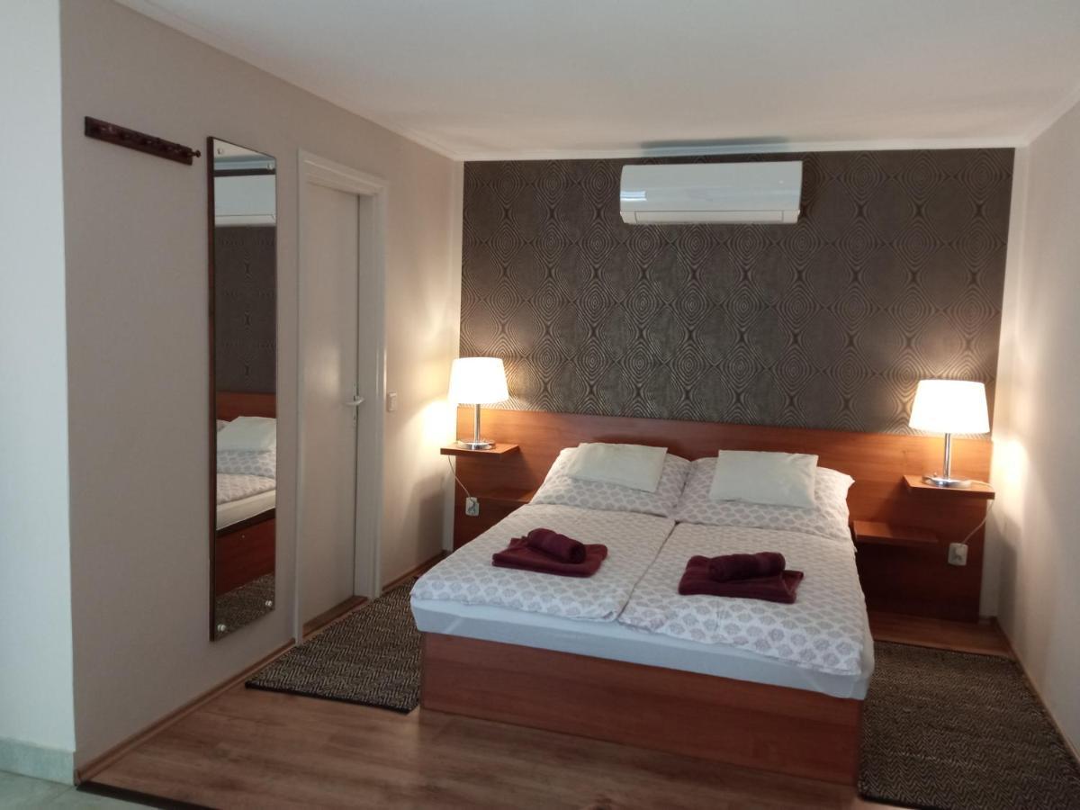 Markal Apartman Hévíz Exterior foto
