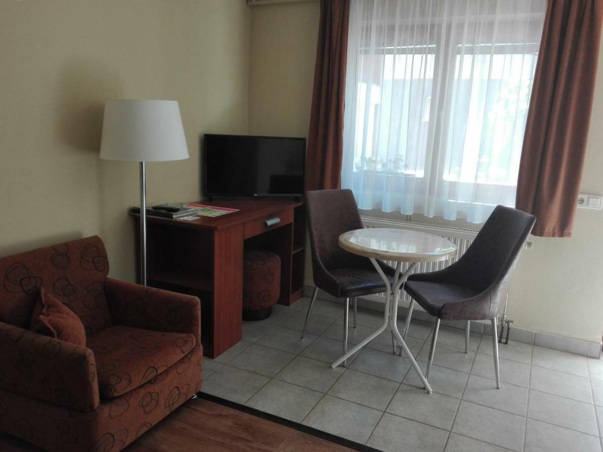 Markal Apartman Hévíz Exterior foto